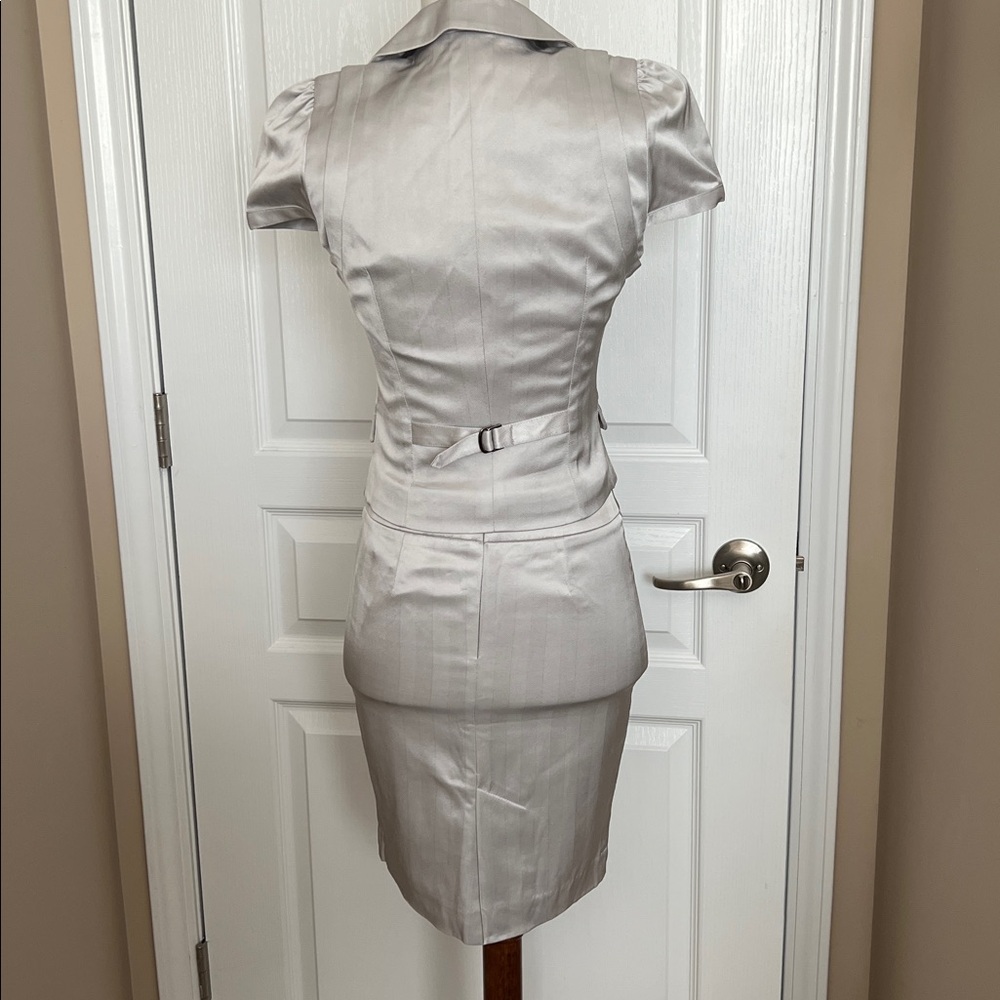 NWT Bebe silver jacket pencil skirt suit set - Picture 2 of 12